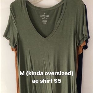 AE olive green V neck